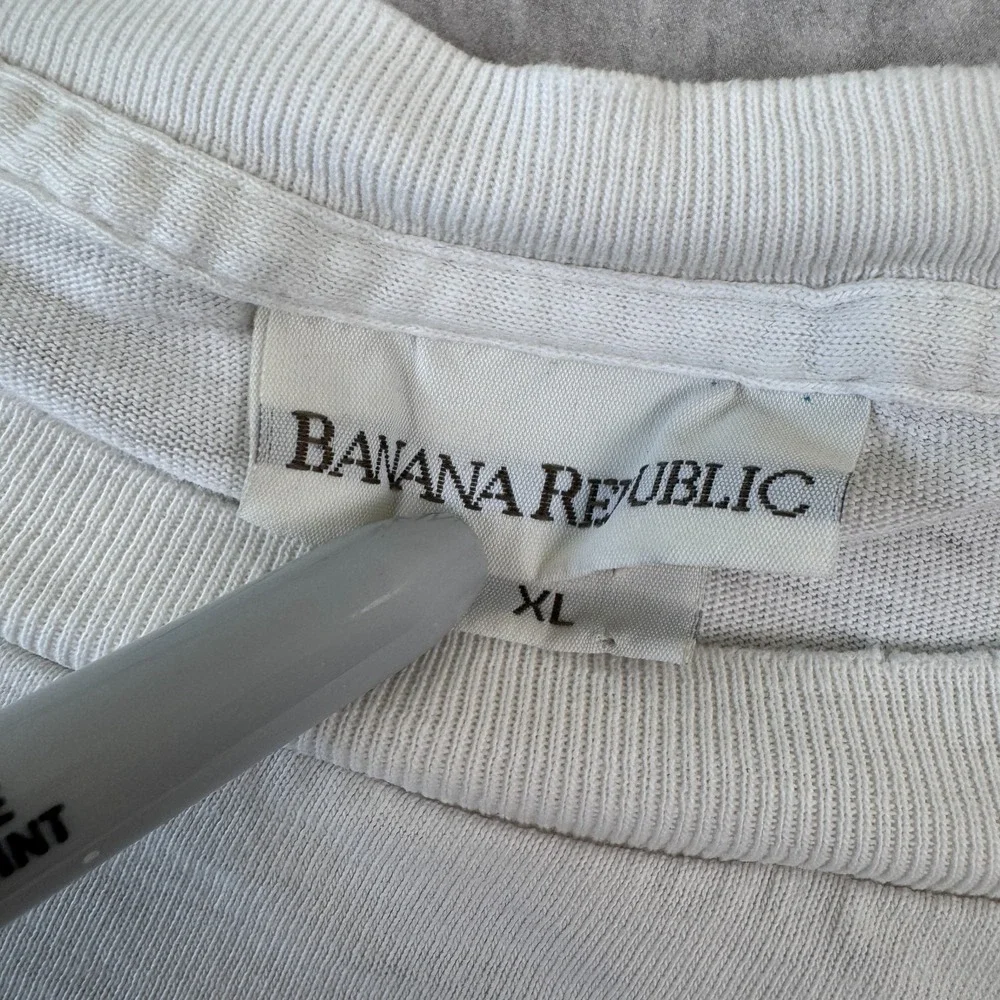 Vintage Banana Republic T-Shirt Mens XL White Promo Travel The World Tokyo 90s
